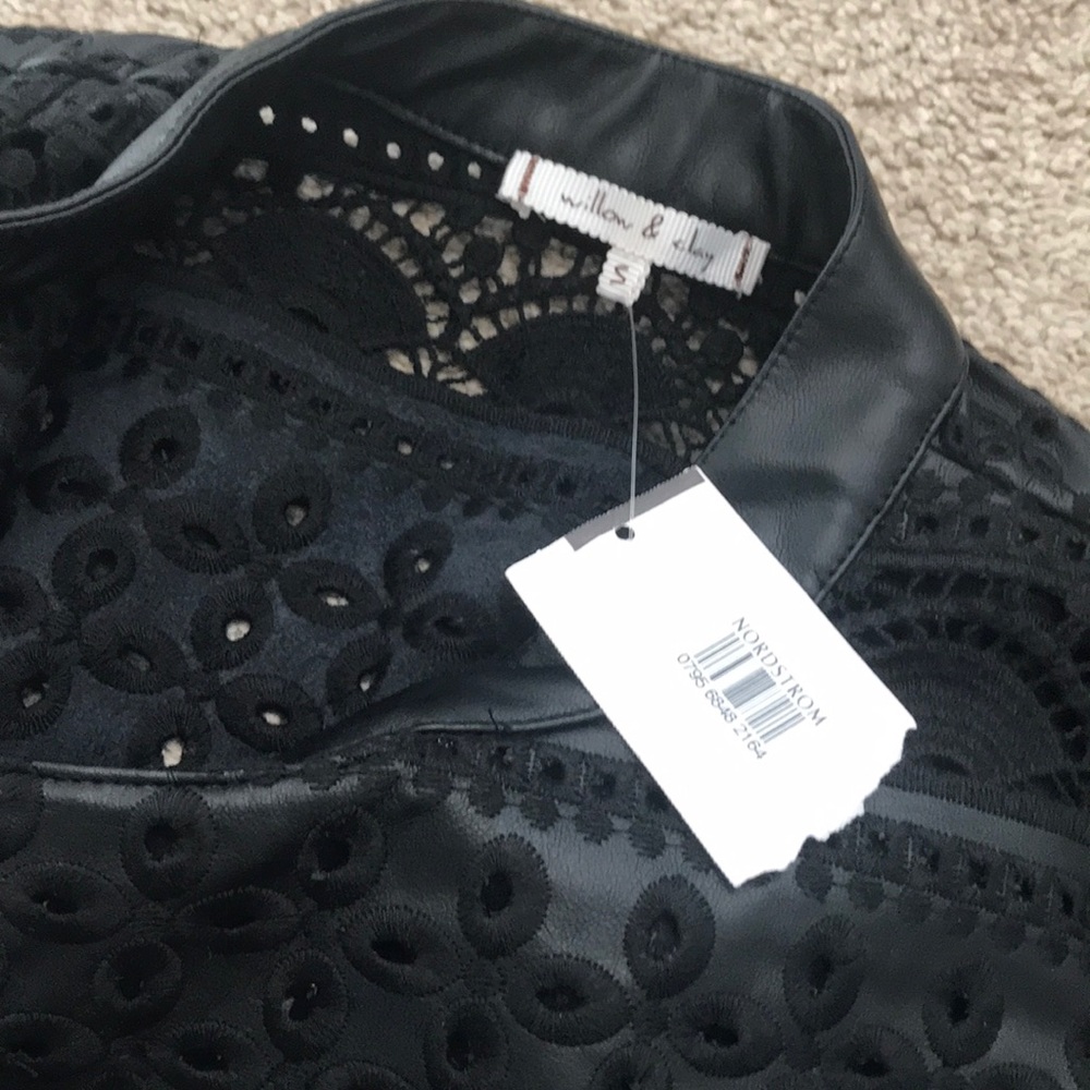 Leather jacket - Picture 2 of 6